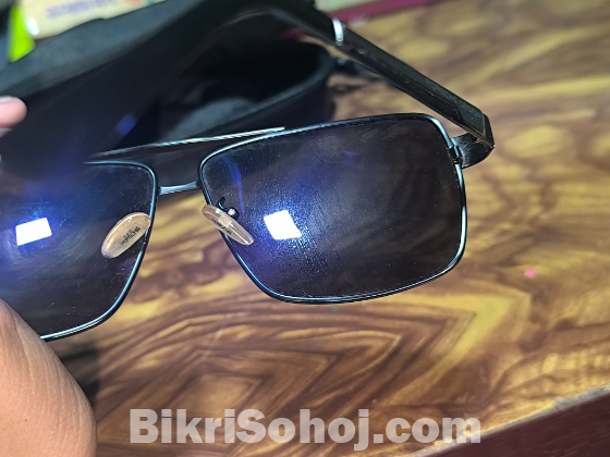 Sunglass